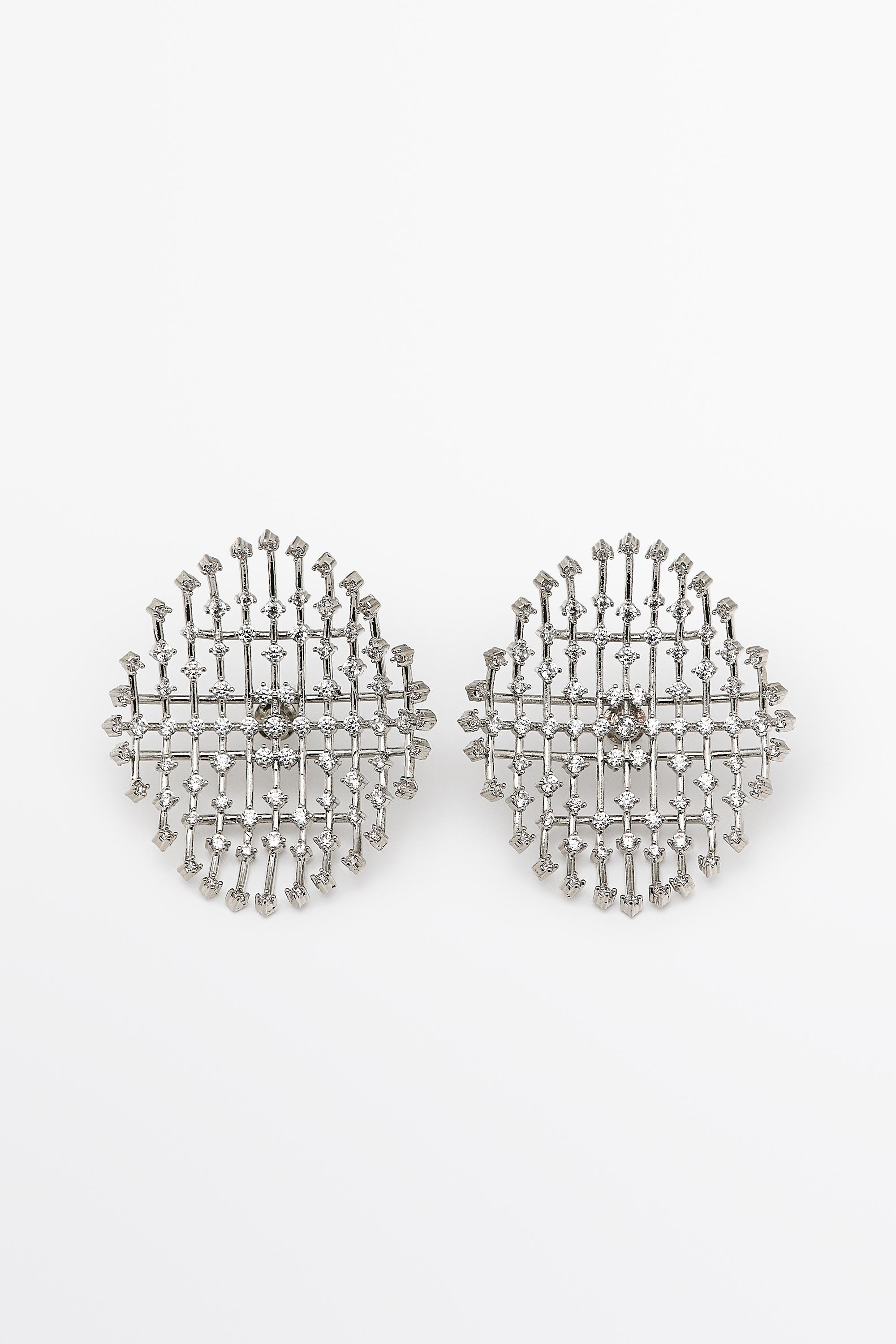 Geometric rhinestone hoop earrings — Silver