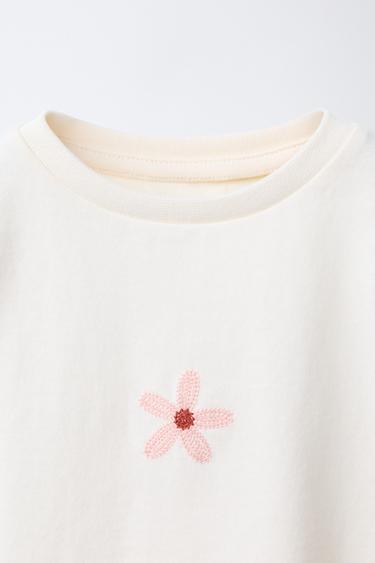 T-SHIRT À FLEURS BRODÉES - Écru de Zara - Image 2