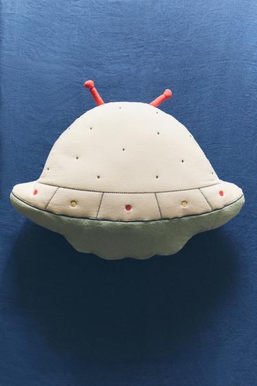 Zara CHILDREN'S SPACECRAFT THROW PILLOW - Multicolored