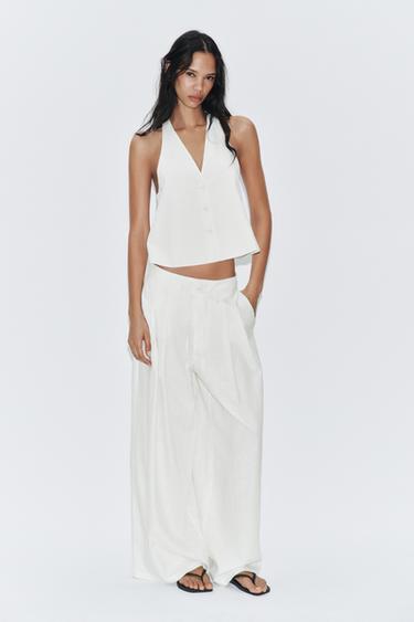 BUTTONED WAISTCOAT WITH LINEN - Oyster-white by Zara