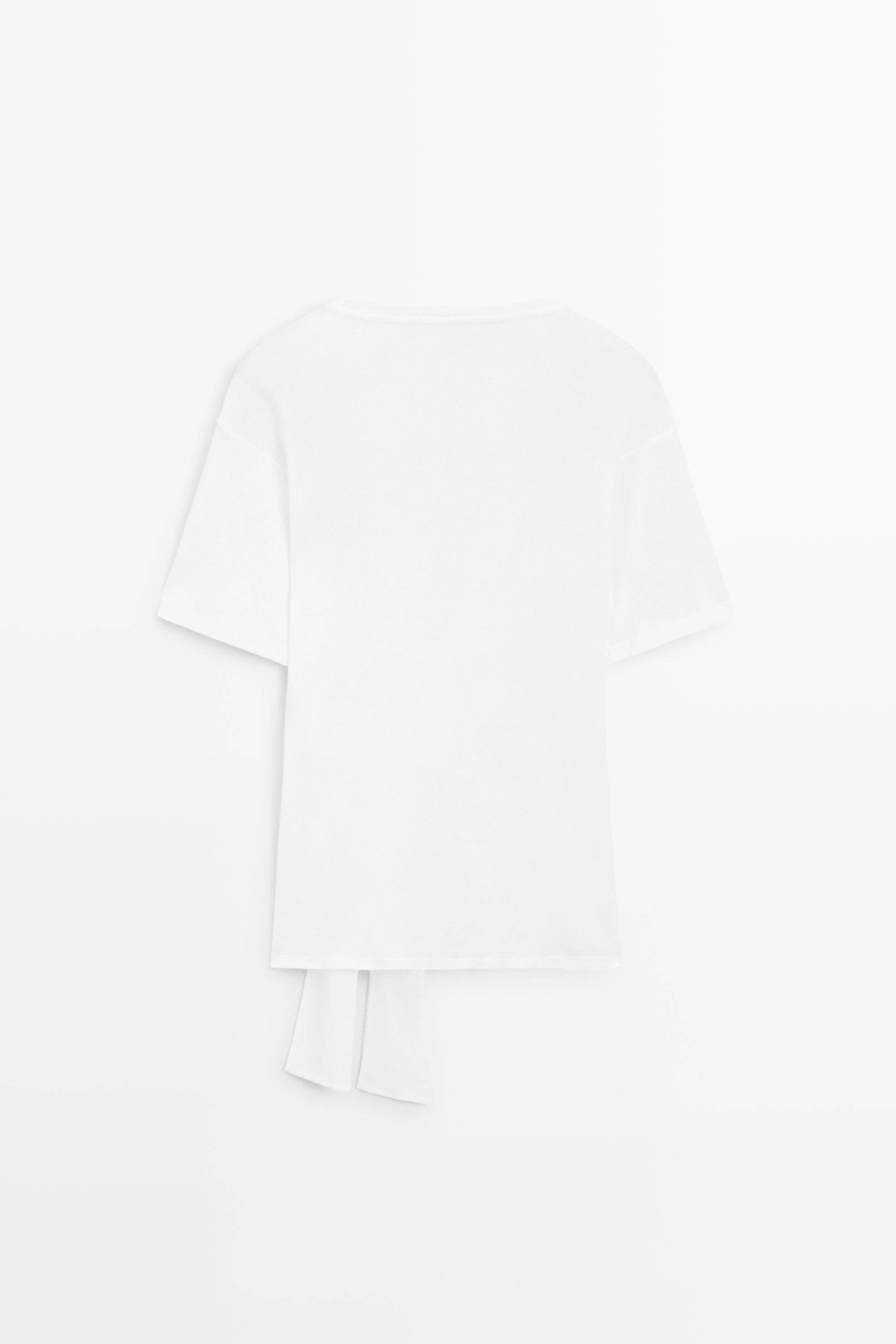 Short sleeve T-shirt with tie detail
