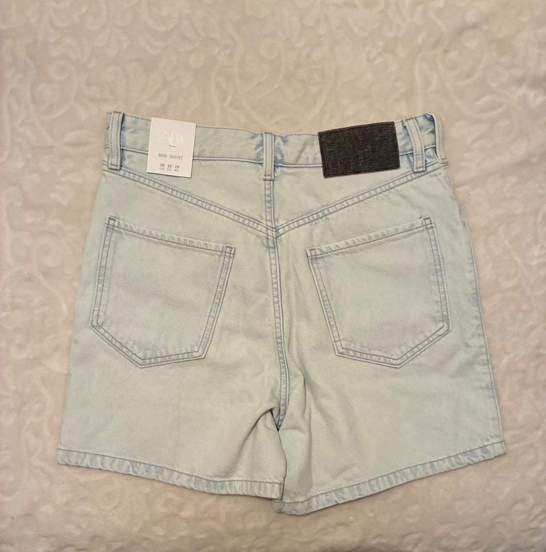 REGULAR FIT DENIM SHORTS - Image 2