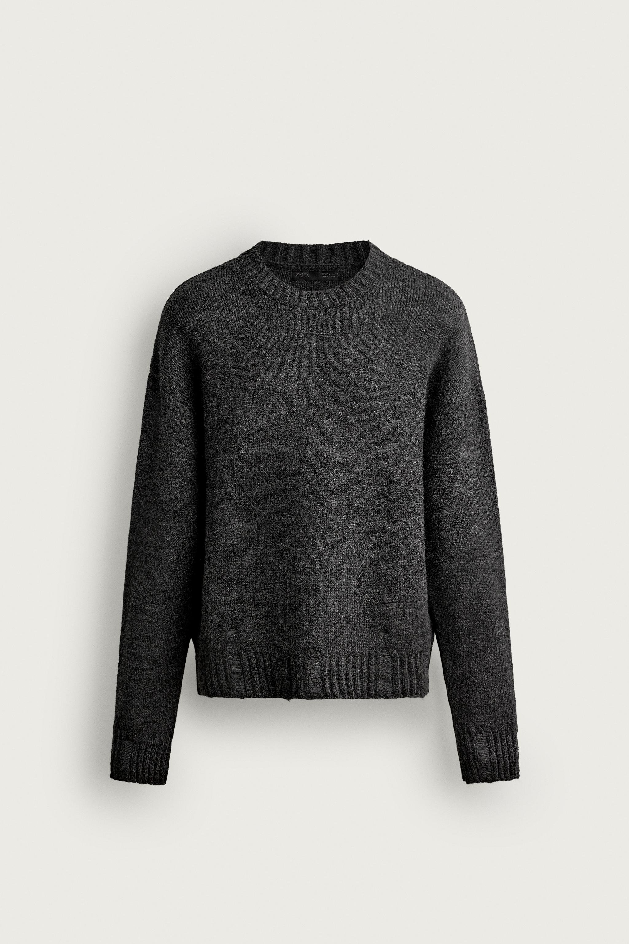 PULL COUPE DÉCONTRACTÉE FINITIONS AJOURÉES