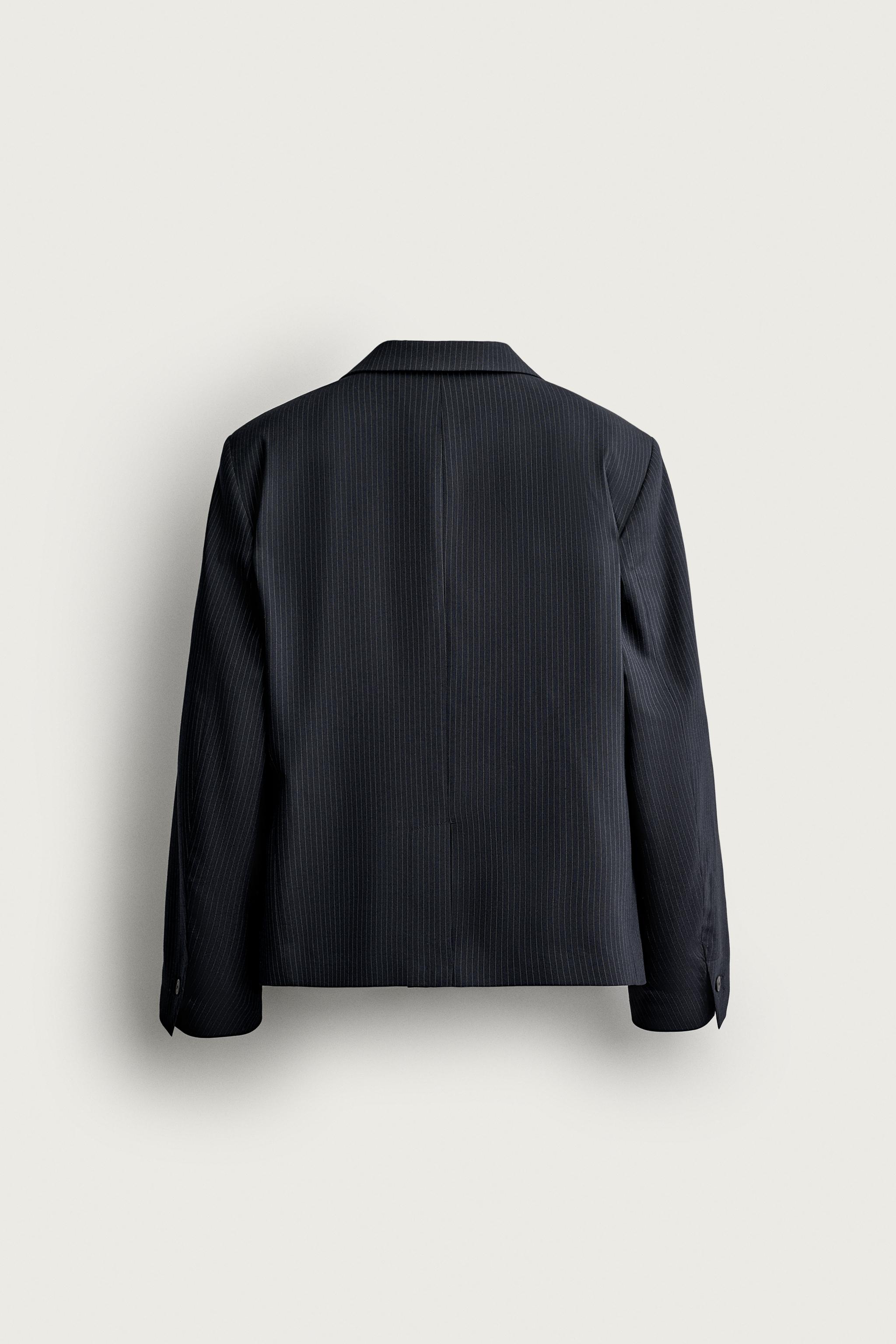 CROPPED-FIT PINSTRIPE SUIT BLAZER