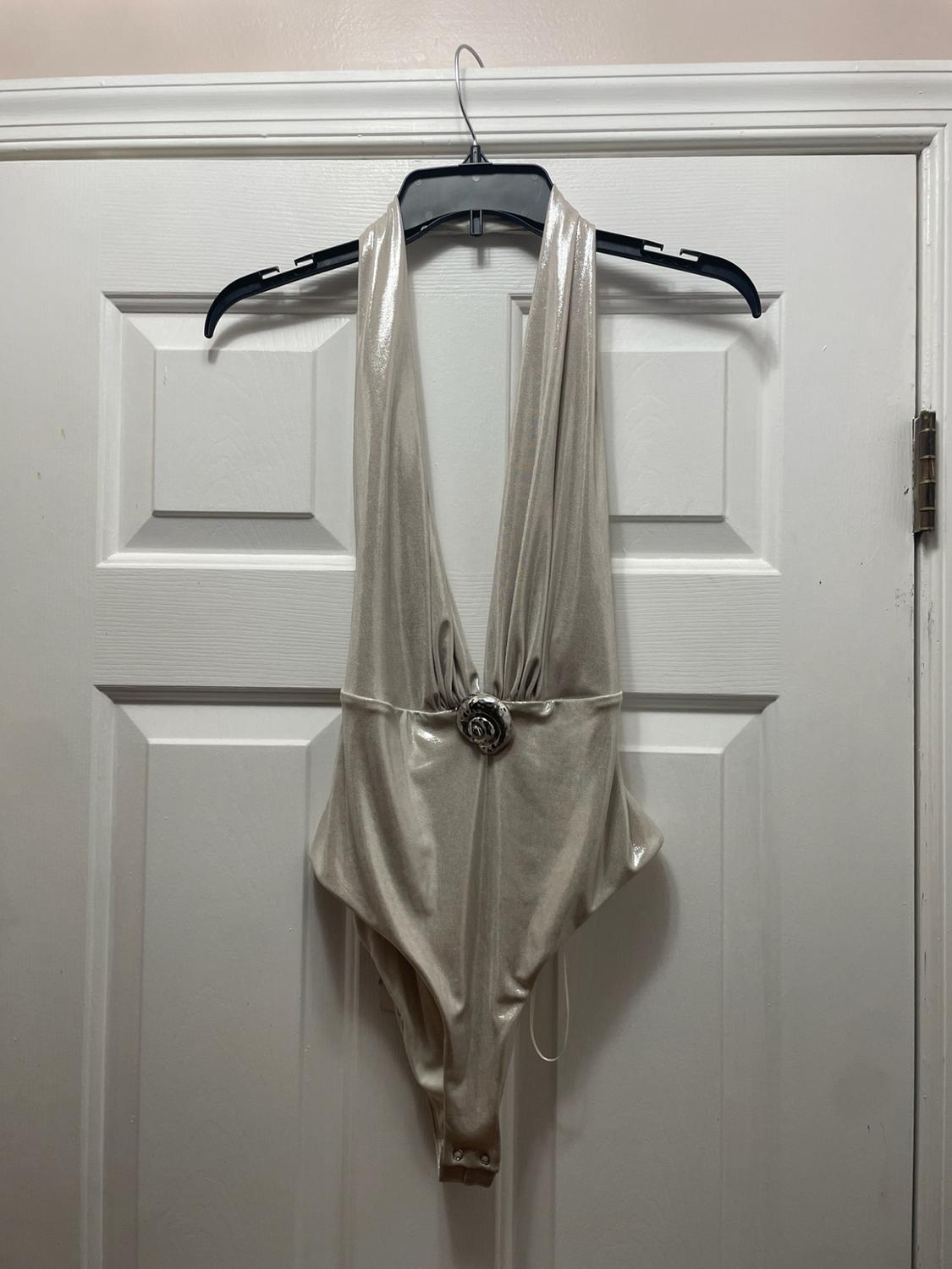 CONCH SHELL FOIL HALTER BODYSUIT - Image 3