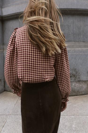 BLOUSE À CARREAUX VICHY ET VOLANTS - Bordeaux de Zara - Image 2