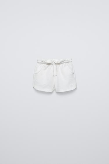 BERMUDA BORDADO FLOR - Blanco de Zara