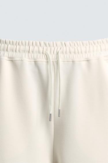 BERMUDA JOGGER RELAXED FIT INTERLOCK - Blanc cassé de Zara - Image 7