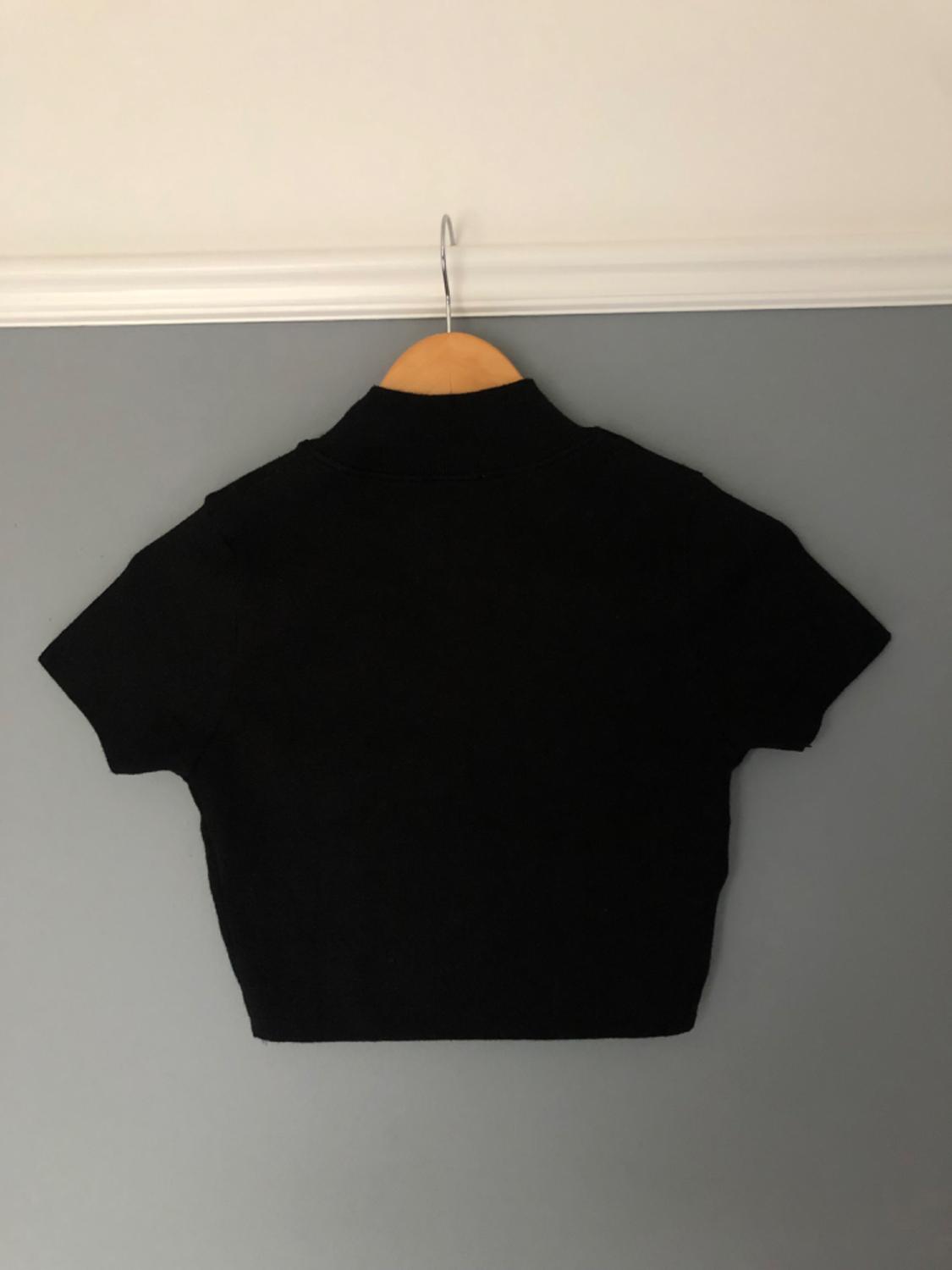 SOFT STRETCH TOP - Image 2