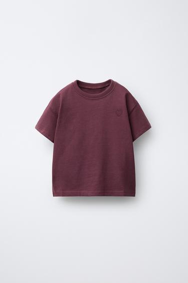 CAMISETA BÁSICA CORAZÓN BORDADO - Burgundy de Zara