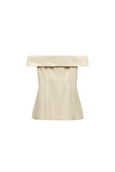 ΤΟΠ OFF SHOULDER ΑΝΟΙΓΜΑΤΑ ΣΤΑ ΠΛΑΓΙΑ
