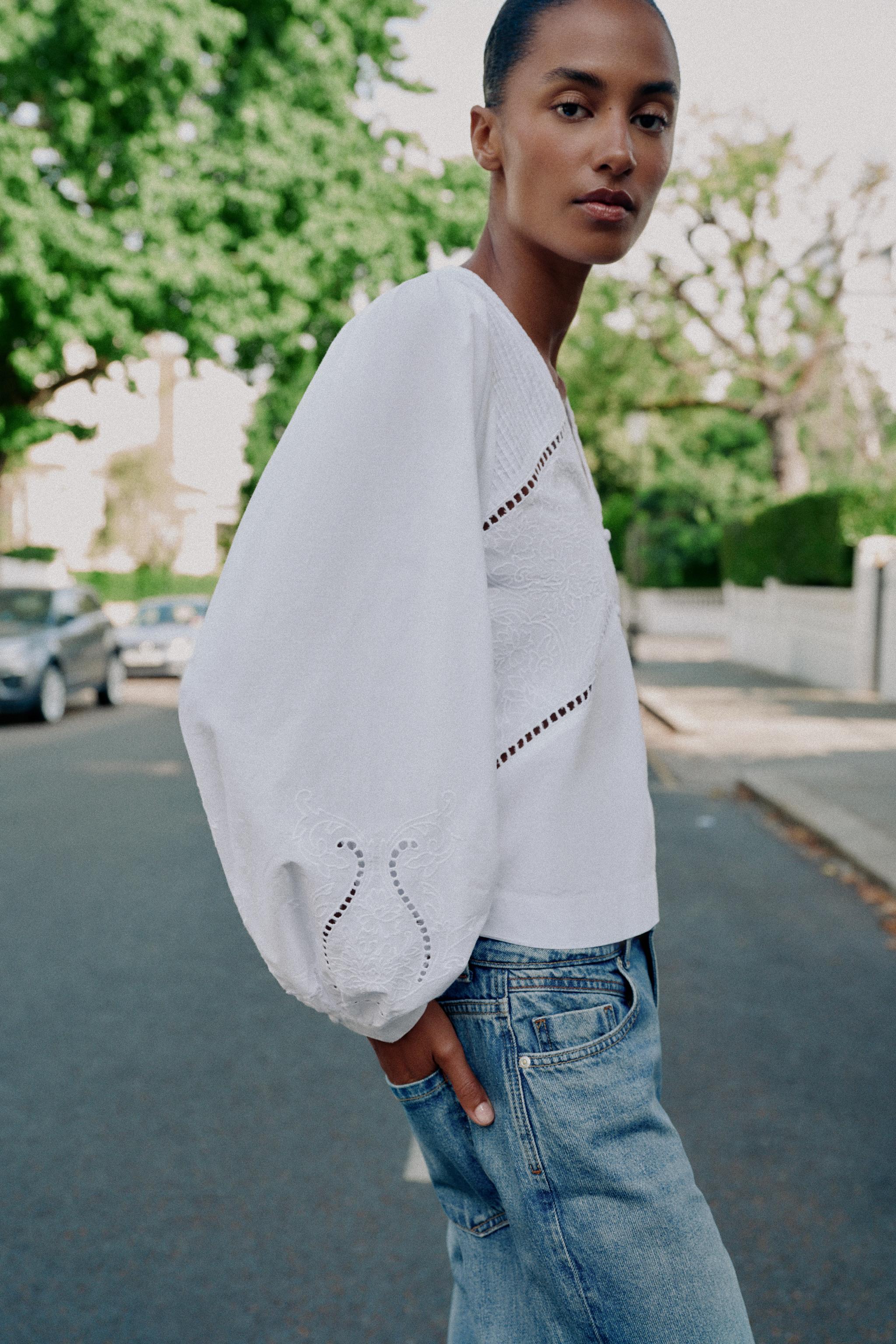 EMBROIDERED POPLIN SHIRT