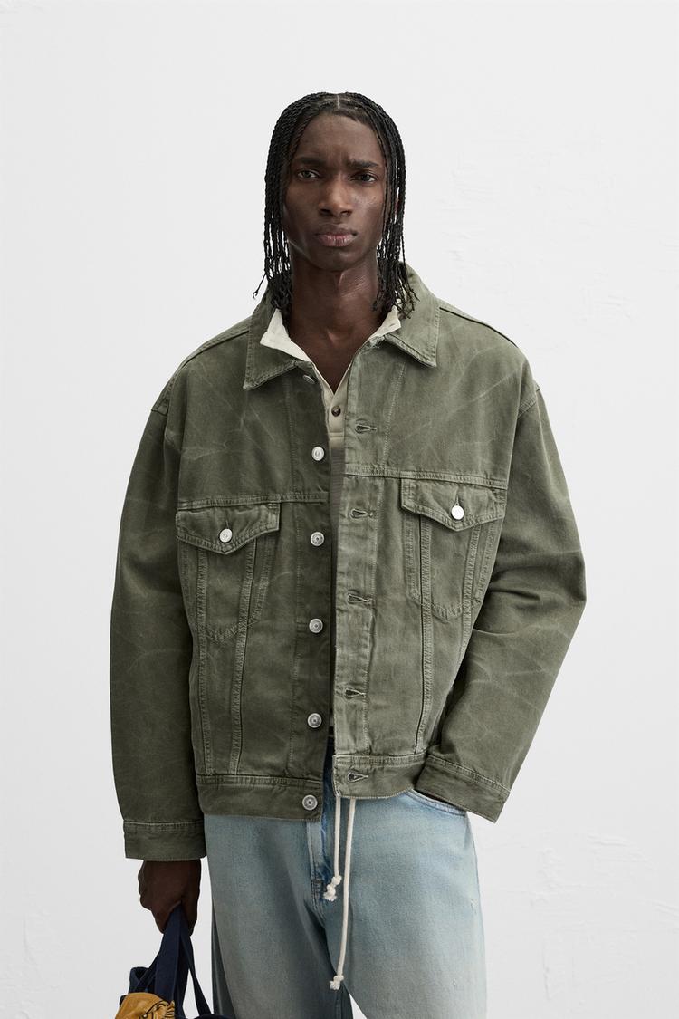 BLOUSON EN JEAN DÉLAVÉ