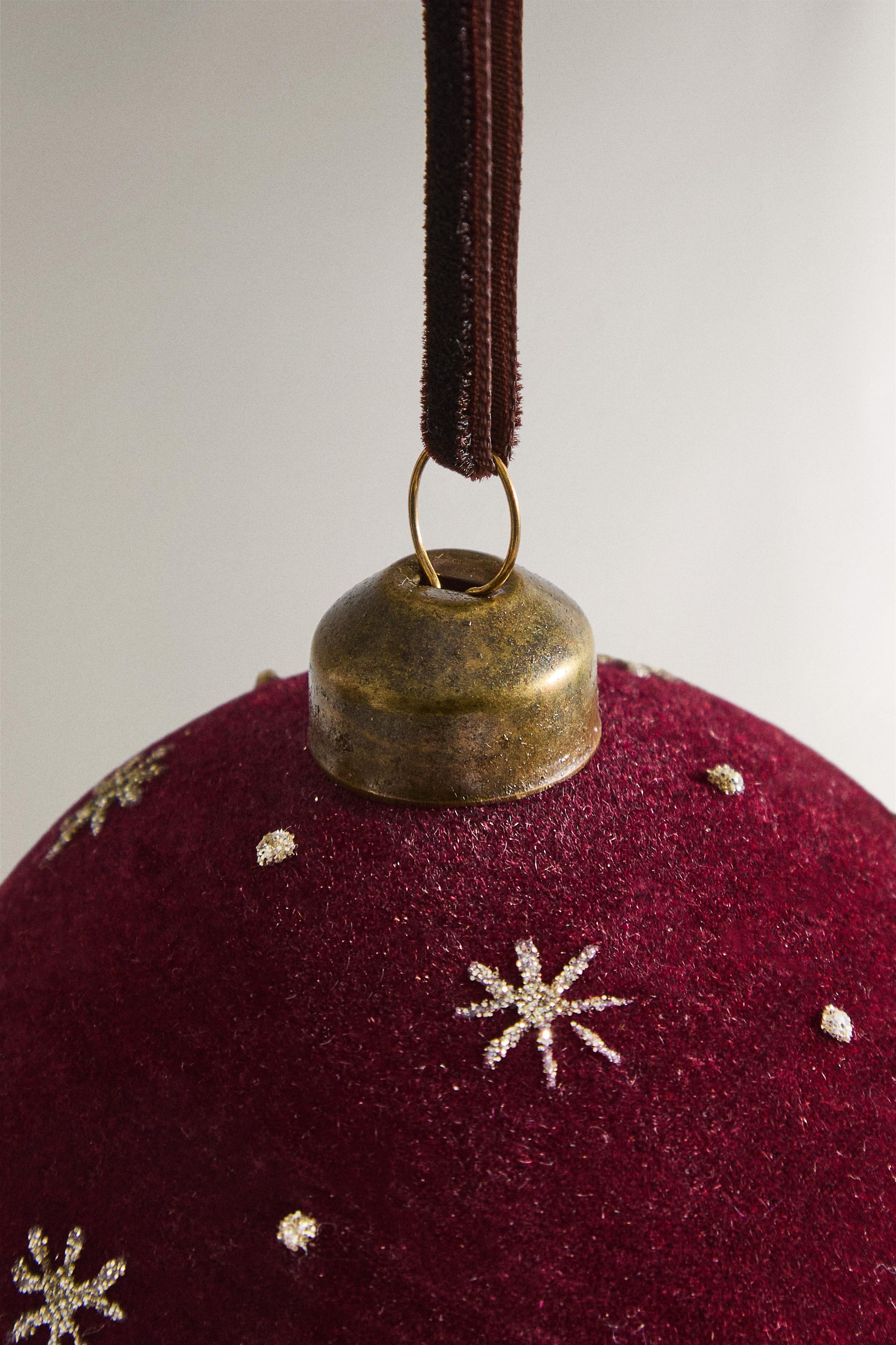 VELVET STAR PRINT CHRISTMAS TREE BALL ORNAMENT