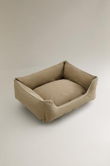 PET BED WITH PIPING - Beige by Zara - Image 1
