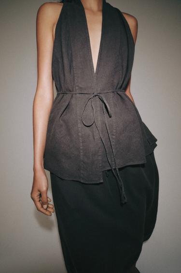 TOP CRUZADO CON LINO ZW COLLECTION - Gris antracita de Zara