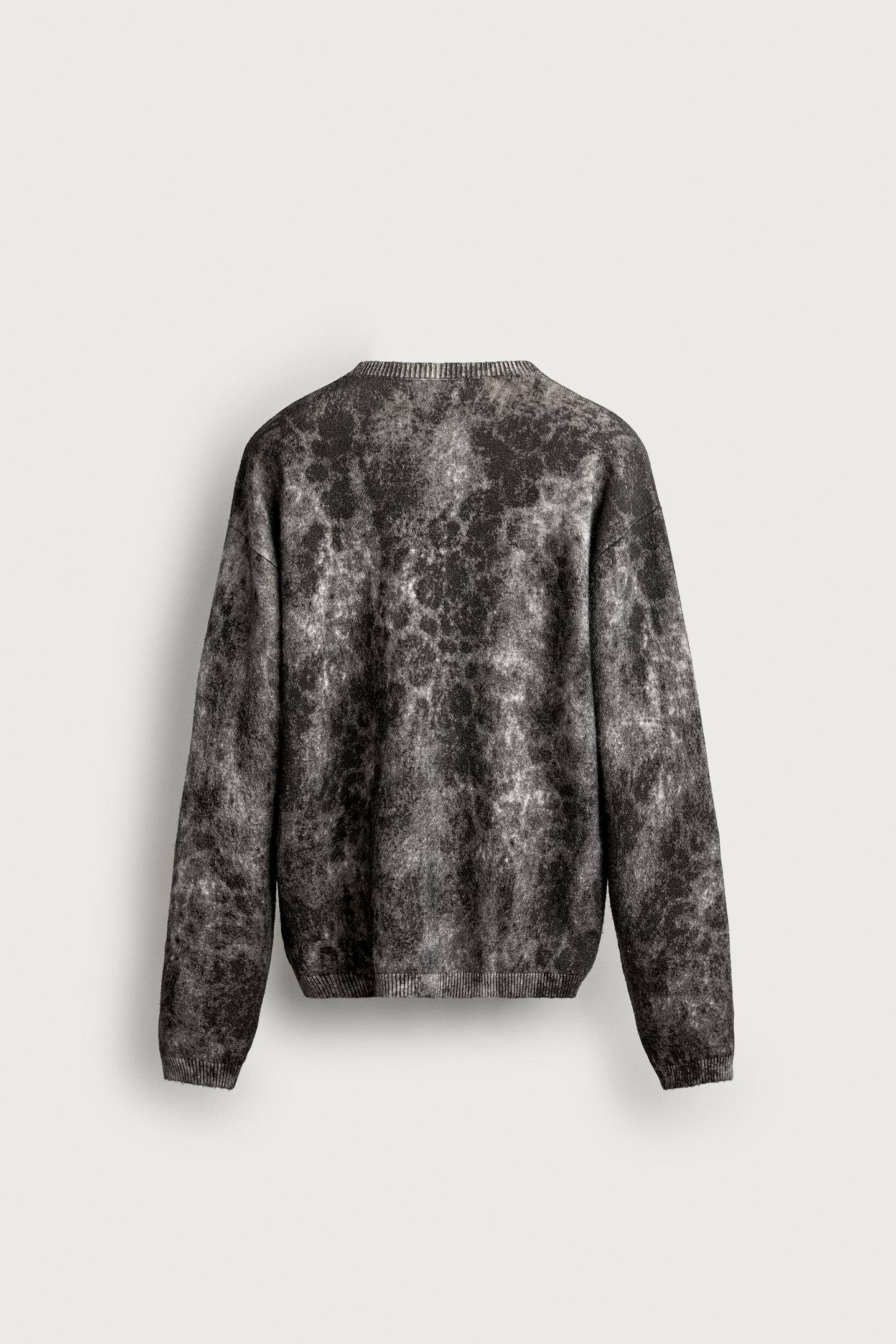 Мужской свитер Zara Abstract Print Relaxed Fit, цвет: Серый — фото 8