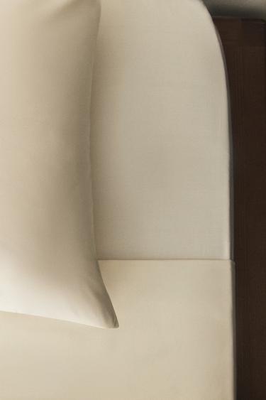 PERCALE FITTED SHEET | 40 CM HIGH (200 THREAD COUNT) - Beige by Zara - Image 5