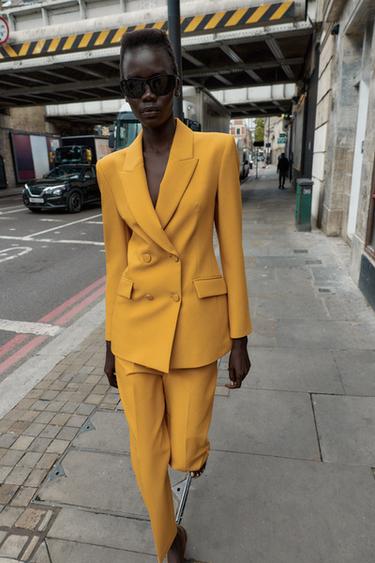 DOUBLE-BREASTED BLAZER WITH SHOULDER PADS - Mustard by Zara