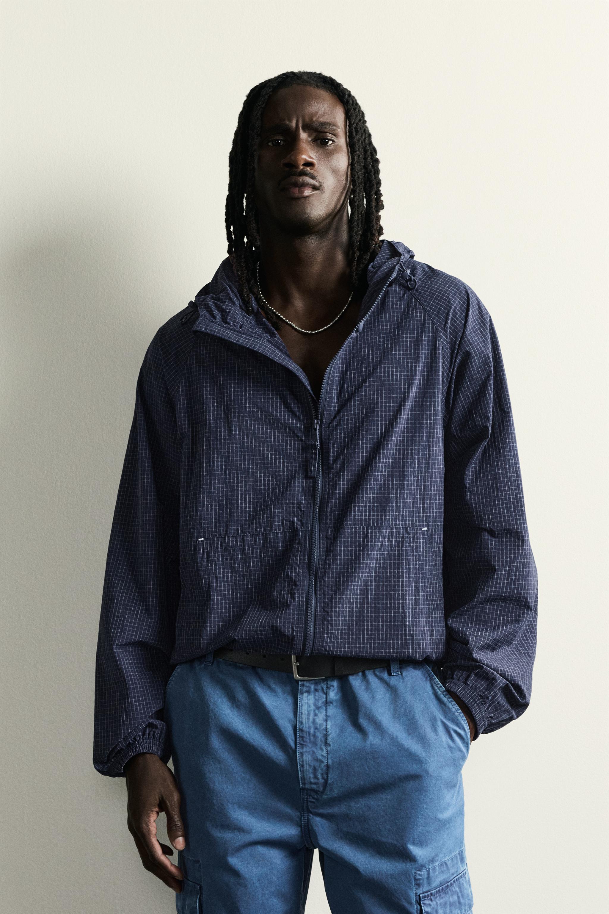 HOODIE WINDBREAKER JACKET