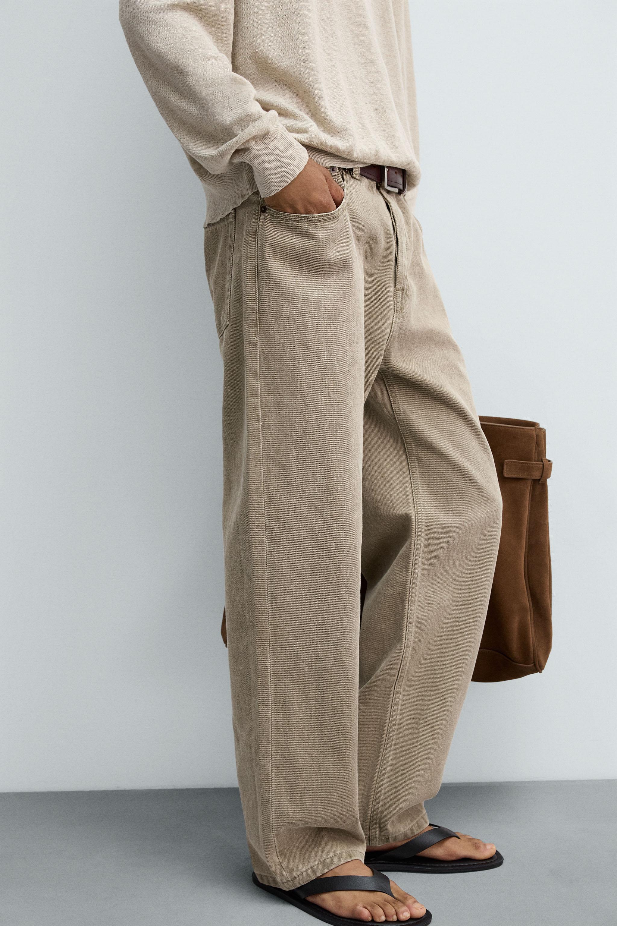 SLIM STRAIGHT FIT JEANS