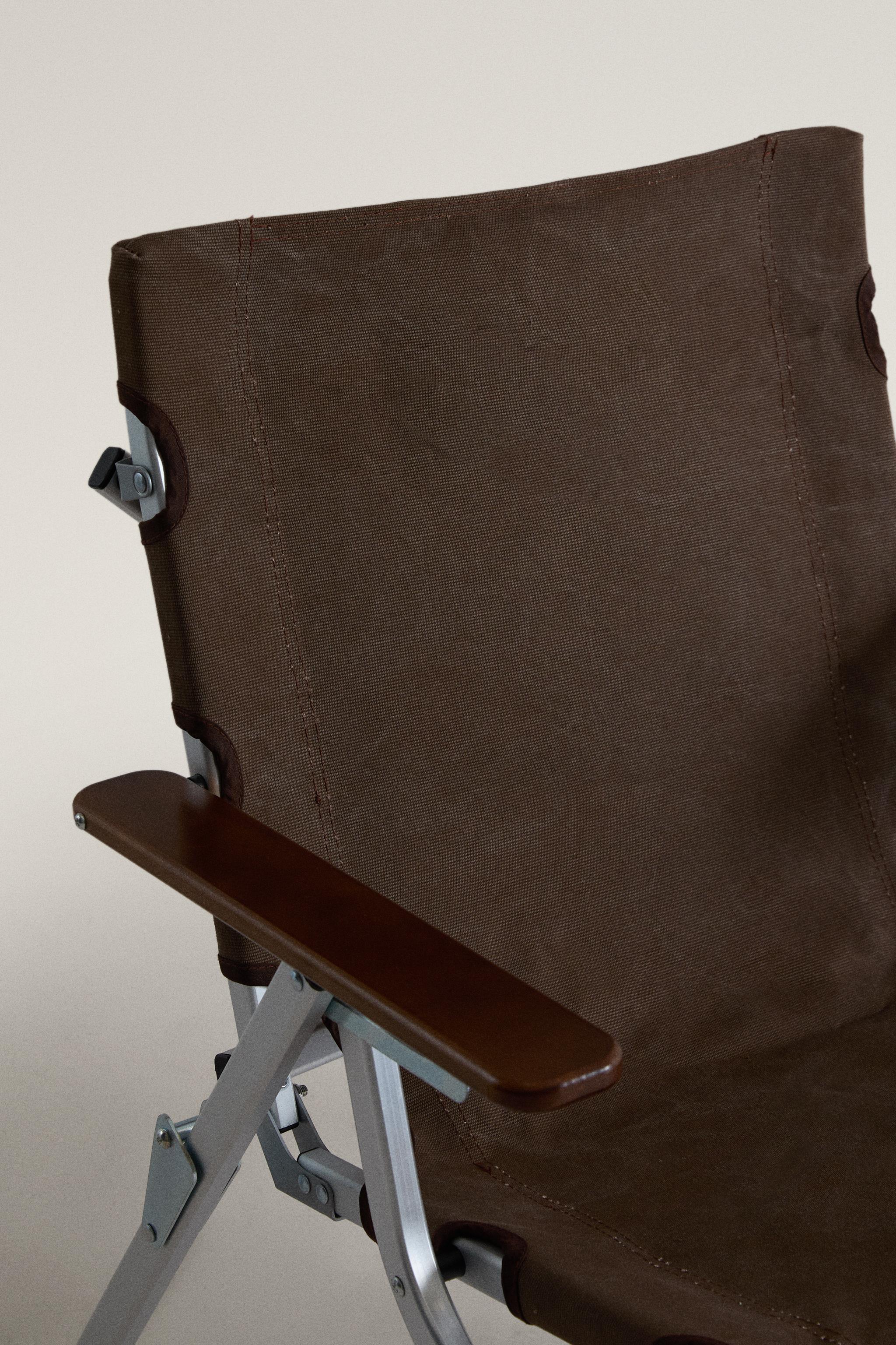 FOLDING CHAIR WITH ARMRESTS AND HANDLE - taupe brown | ZARA United