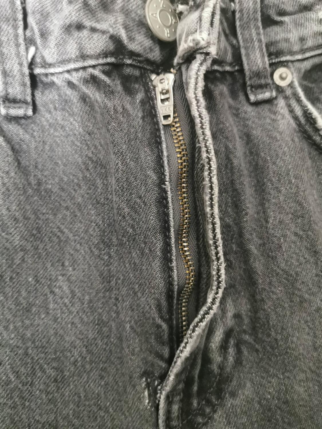 Z1975 MOM-FIT HIGH-WAIST JEANS - Image 7