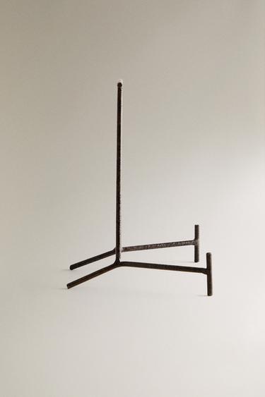 METAL STAND - Black by Zara - Image 1