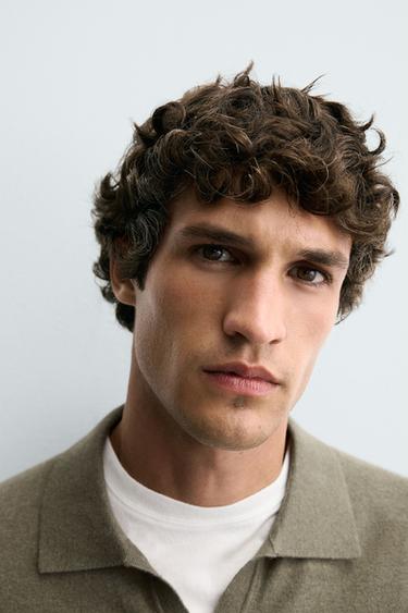 Zara TEXTURED KNIT POLO SHIRT - Light khaki