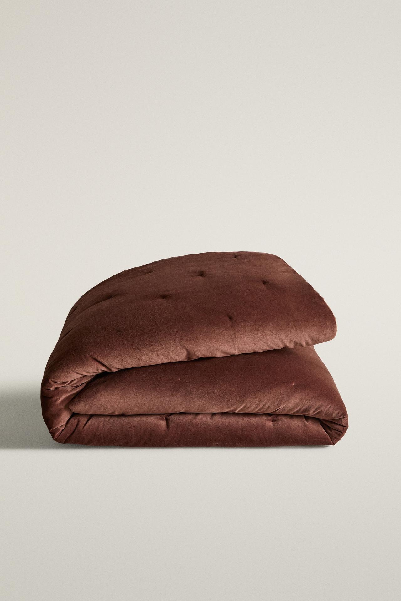 VELVET QUILTED QUILT