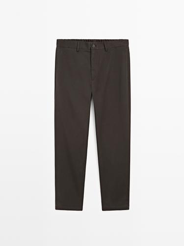 Pantalón jogger fit - Marrón de Zara