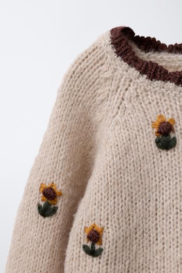 PULL EN MAILLE TOURNESOLS BRODÉS - Beige clair de Zara - Image 2