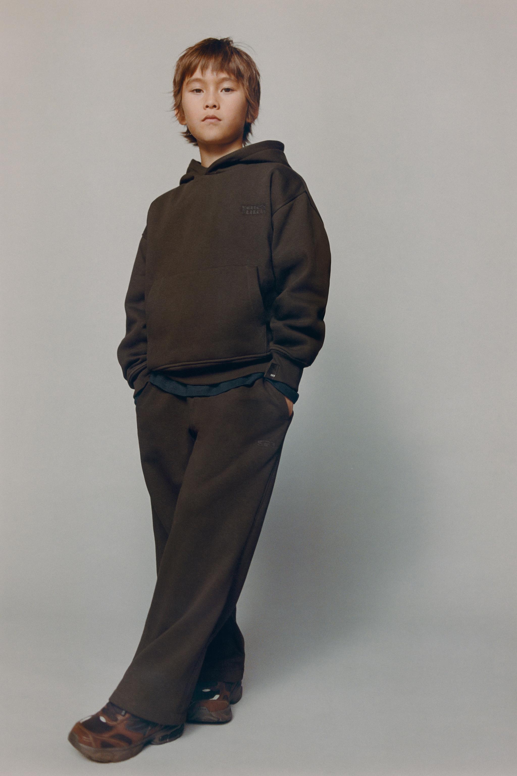 EMBROIDERED HOODIE AND WIDE LEG PANTS SET