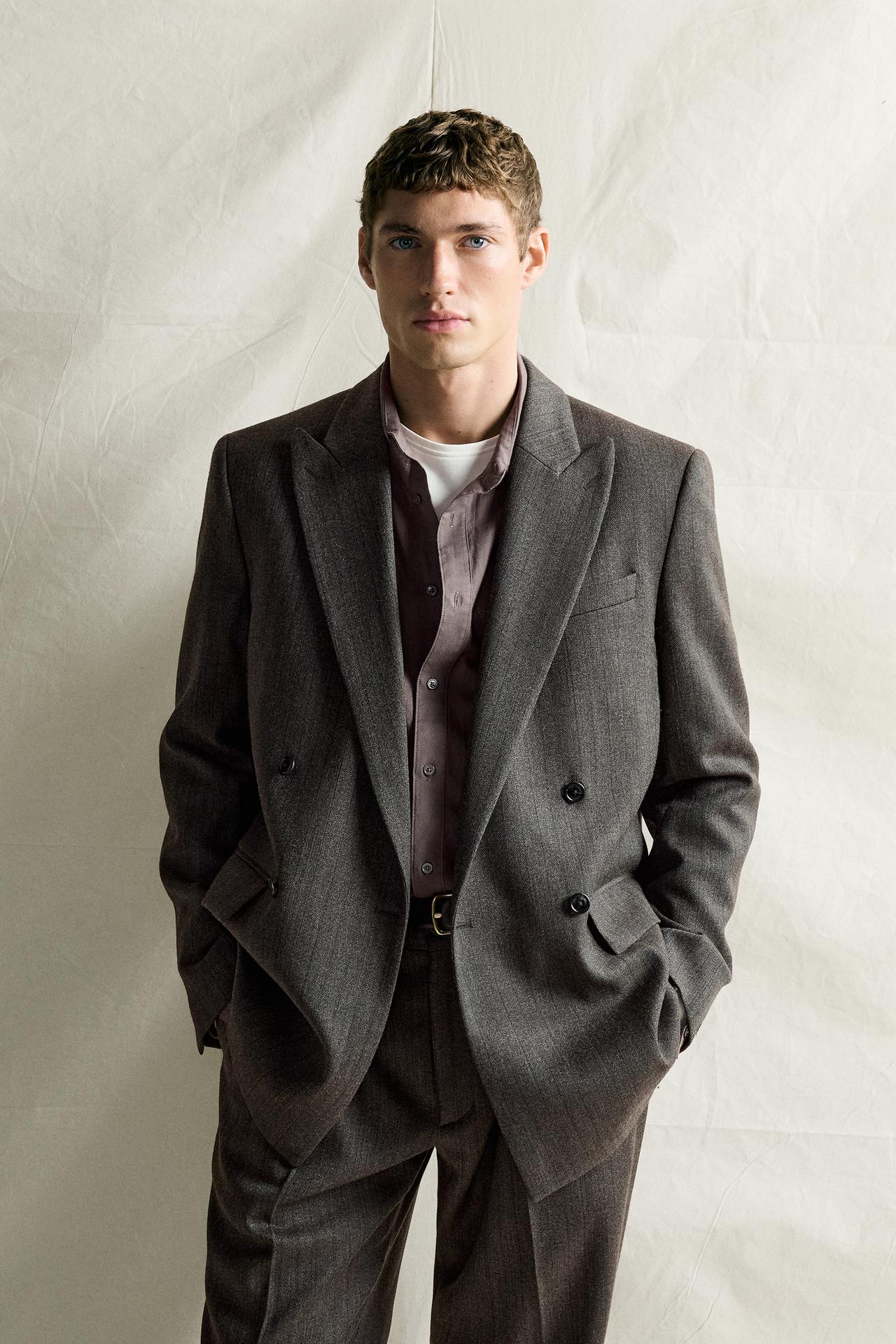 100% WOOL MANTECO® DOUBLE-BREASTED SUIT BLAZER — Light gray