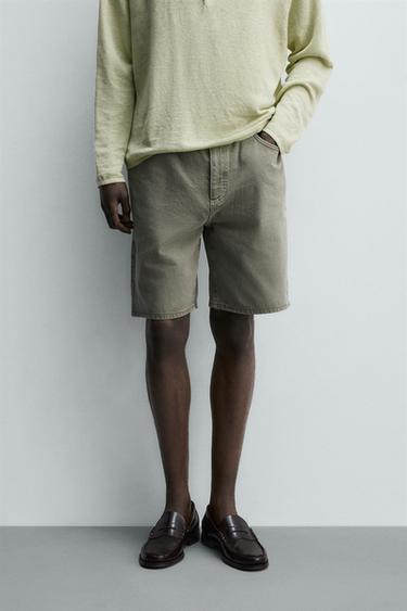 Zaras DENIMSHORTS REGULAR FIT - Grågrön