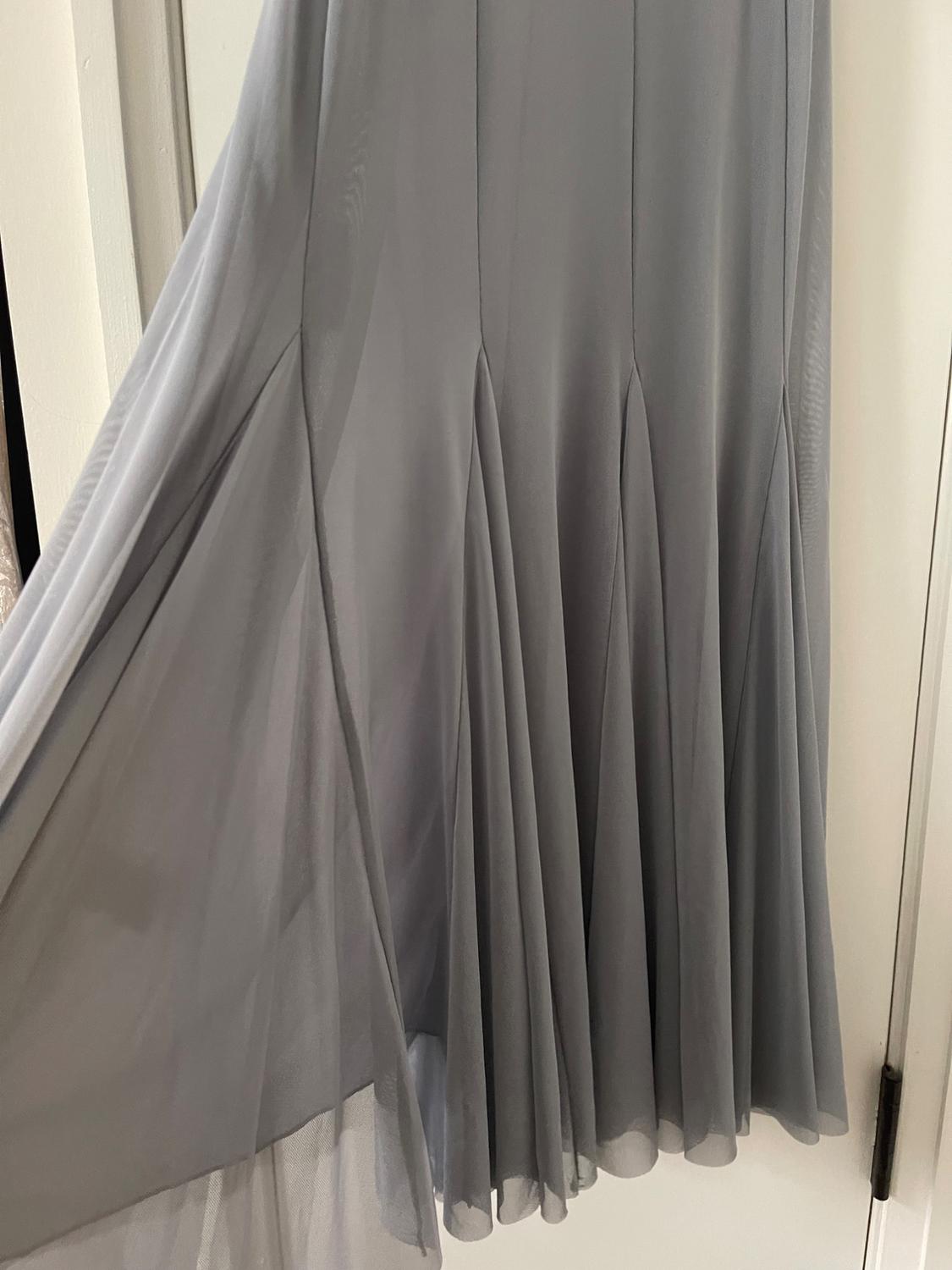 VESTIDO MIDI TUL GODETS - Image 3