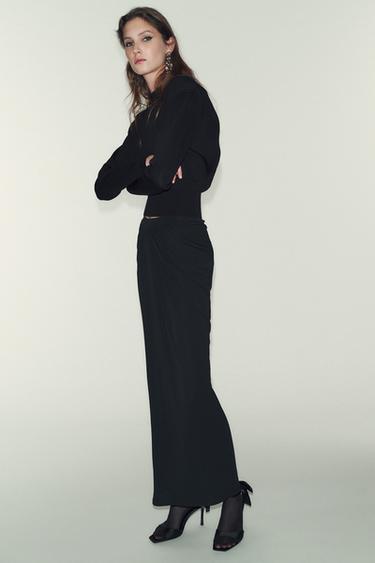 KNIT JUMPER WITH SHOULDER PADS - Black by Zara