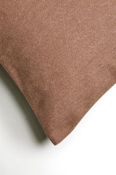 PLAIN CUSHION COVER - Pink by Zara - Image 3