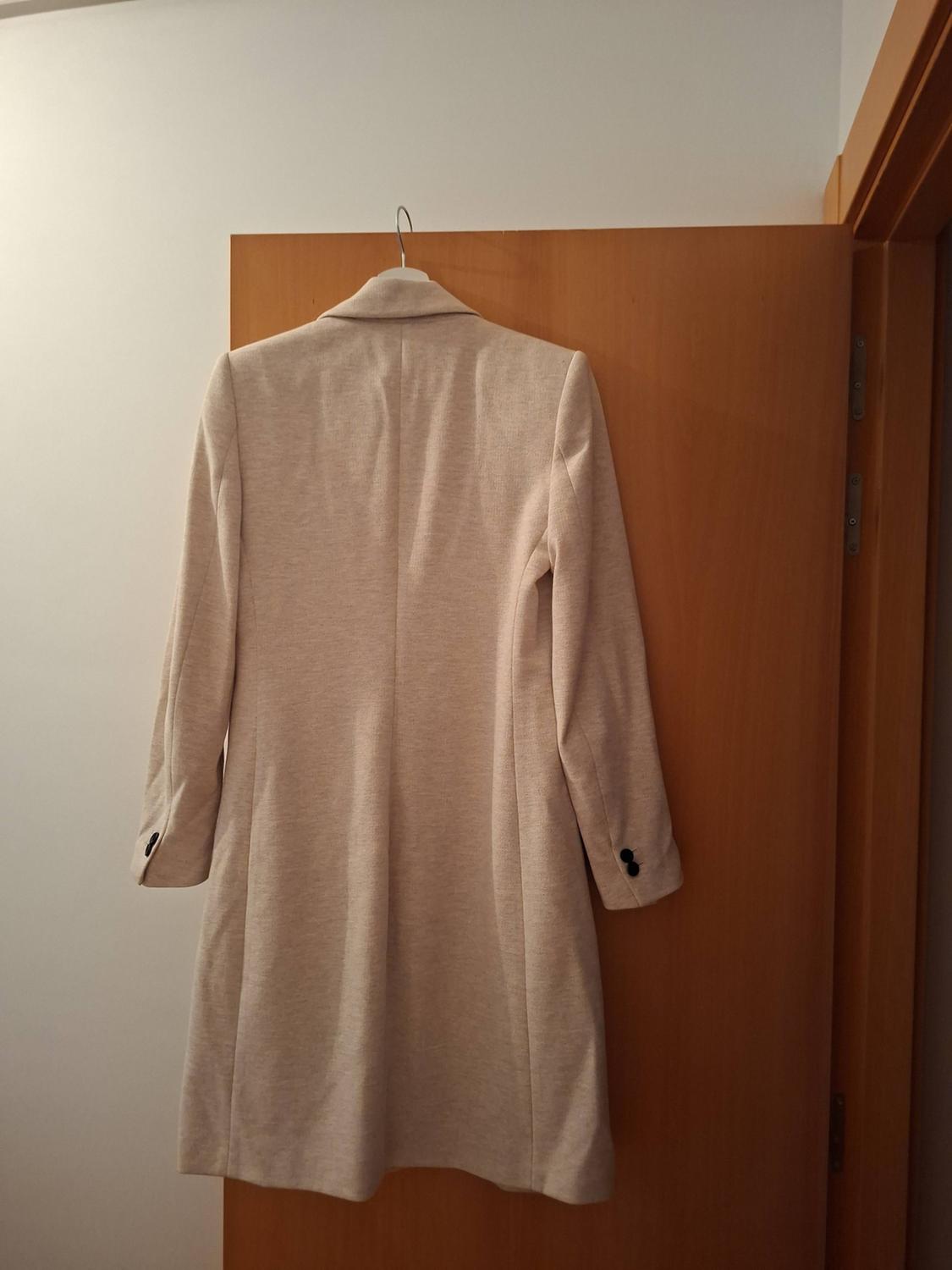 PLUSH COAT - Image 3