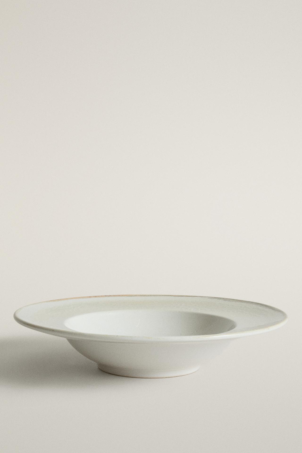 STONEWARE PASTA PLATE — Ecru