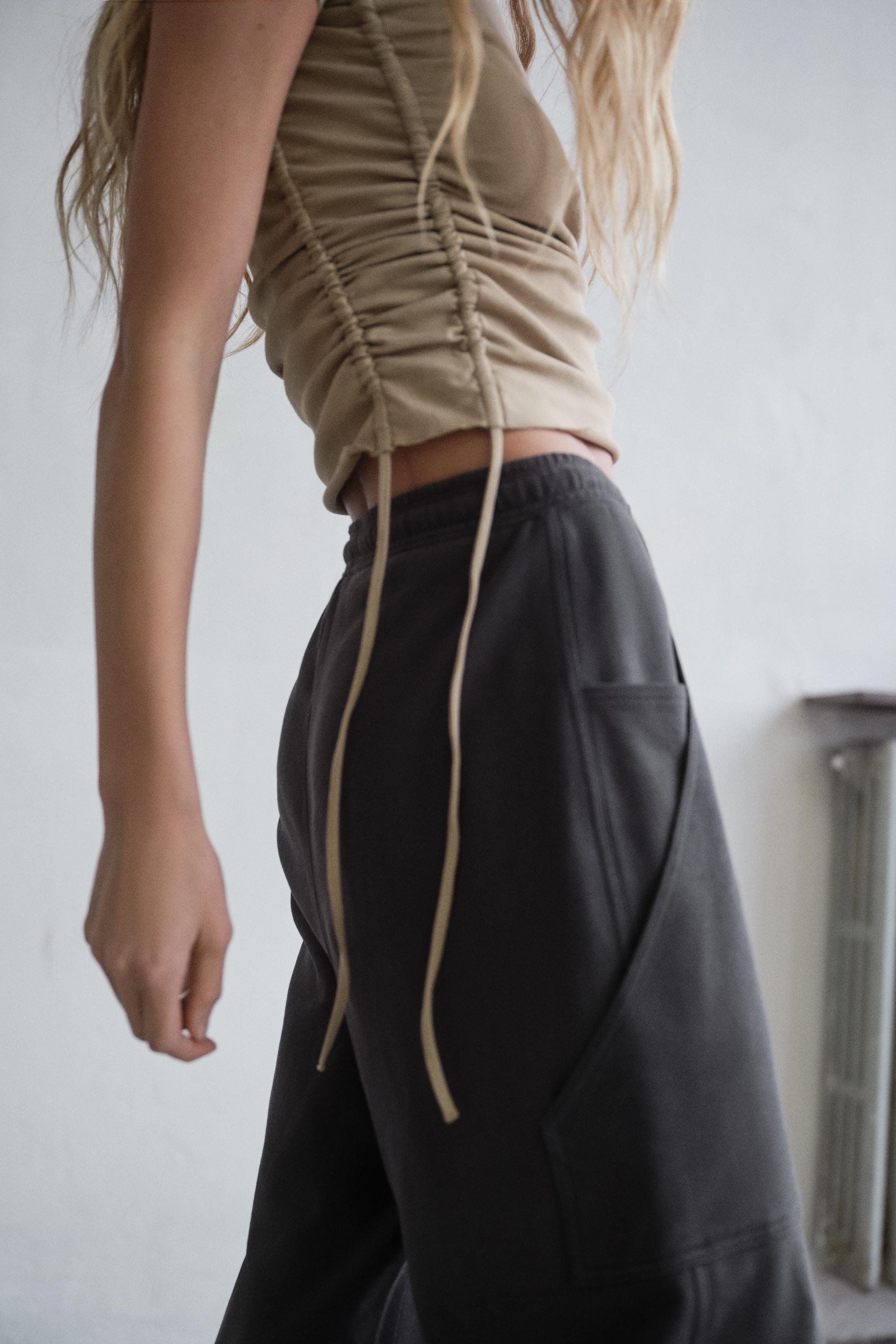 ADJUSTABLE GATHERED T-SHIRT — Beige