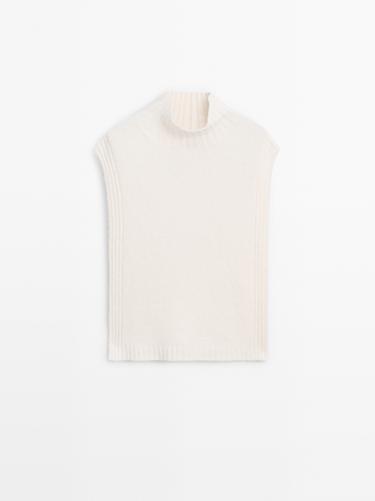 Zara Sleeveless high neck sweater - Ecru