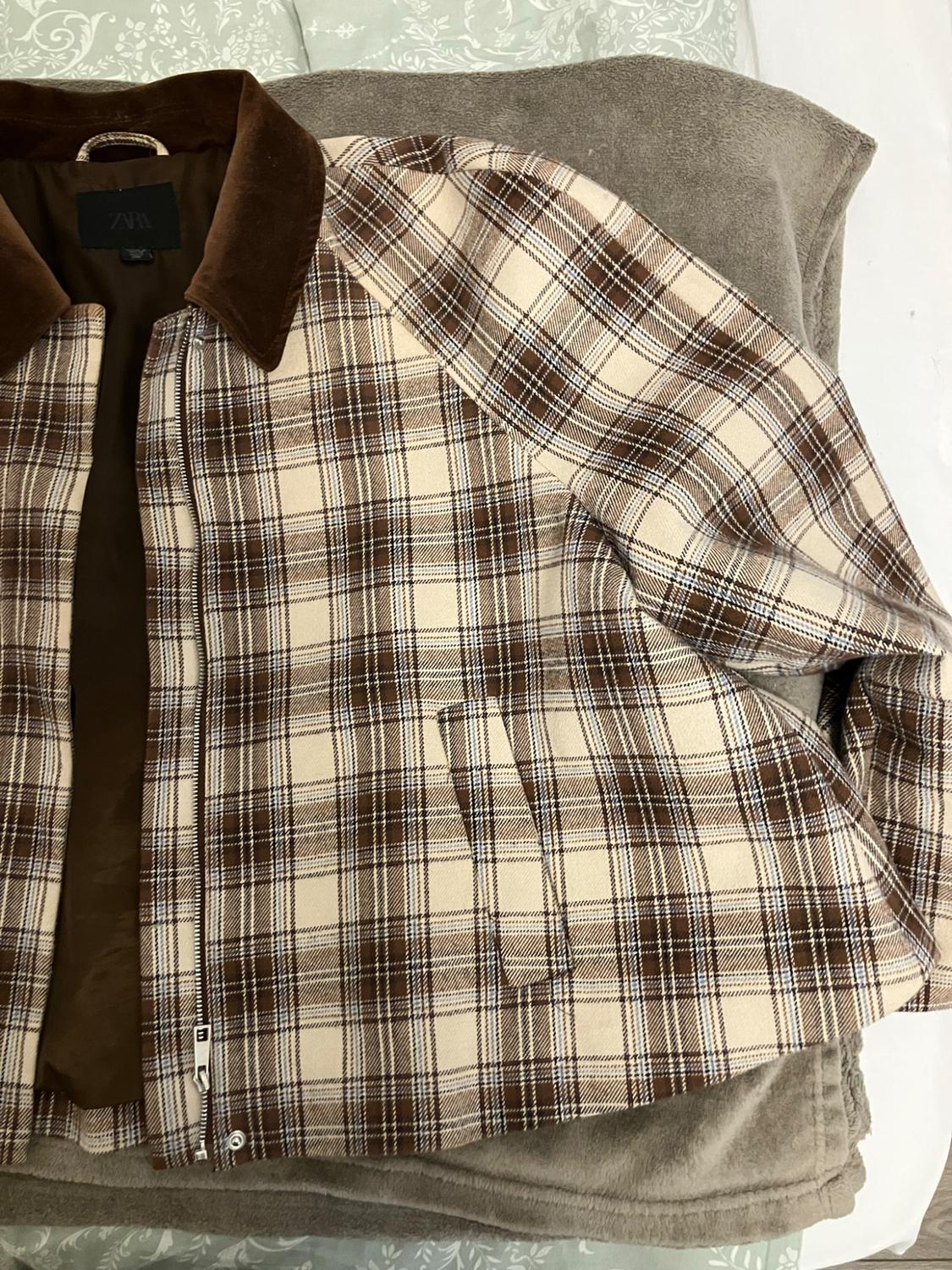 CHECKED CAPE JACKET - Image 6