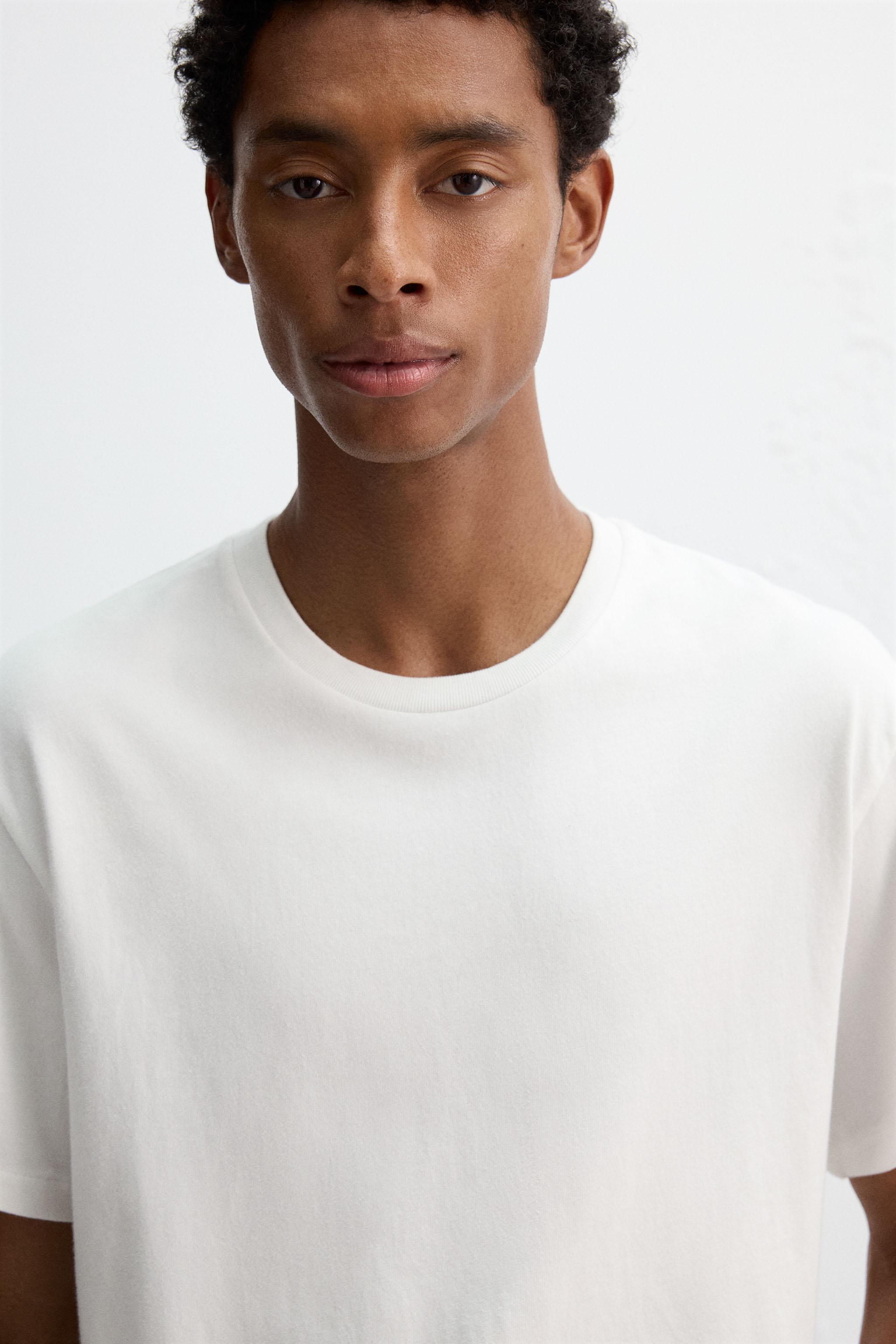 T-SHIRT SLIM FIT DÉLAVÉ
