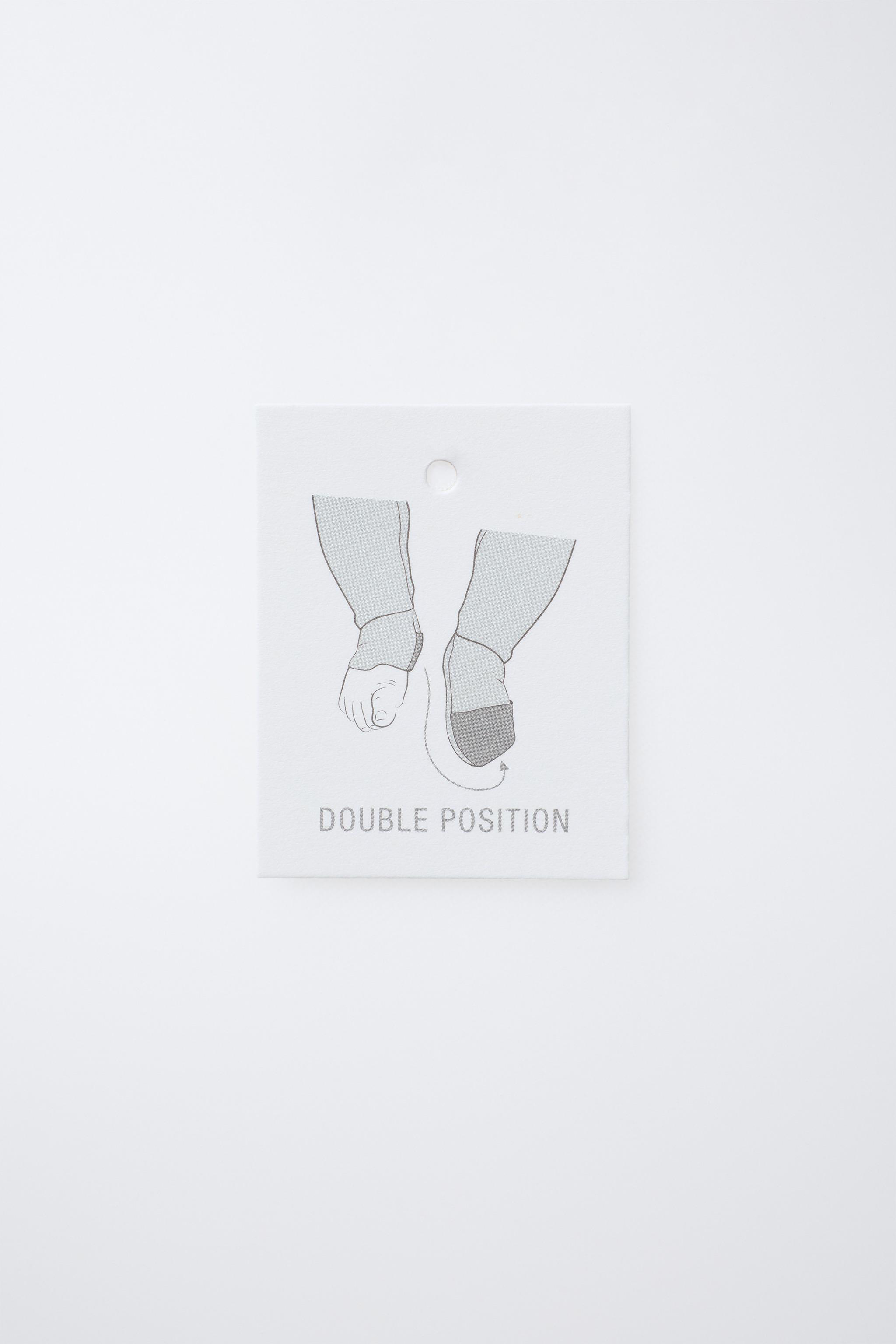 COMBINAISON EN MAILLE À FLEURS BRODÉES