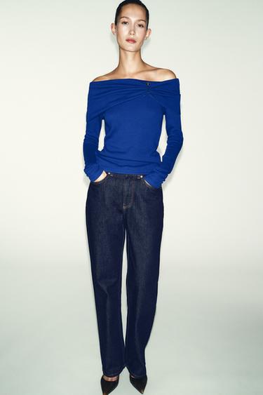 OFF-THE-SHOULDER TOP WITH APPLIQUÉ - Bluish by Zara