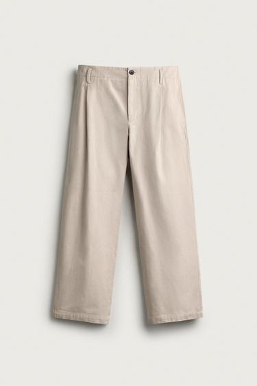 RELAXED FIT PLEATED CHINO TROUSERS - Light beige by Zara