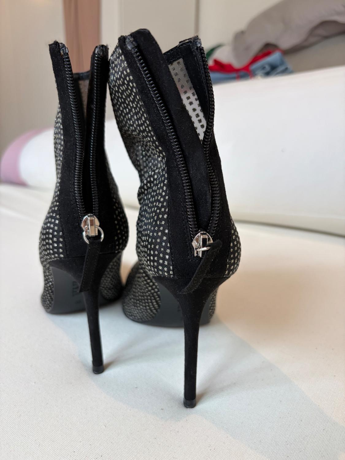 HIGHHEEL ANKLE BOOTS WITH RHINESTONES. POINTED TOE - Image 5
