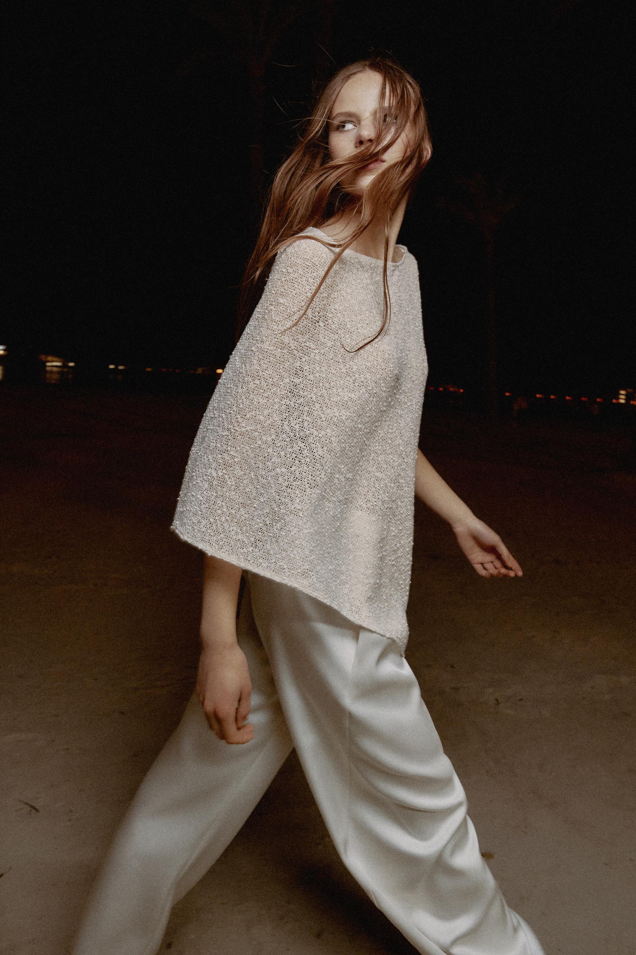 Женские топы Zara METALLIC THREAD ASYMMETRIC CAPE — фото 4