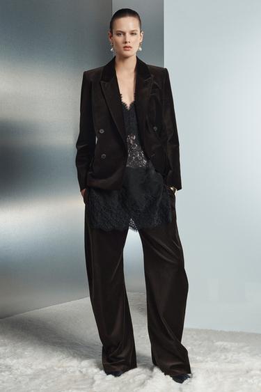 ZW COLLECTION VELVET CARROT FIT TROUSERS - Brown by Zara